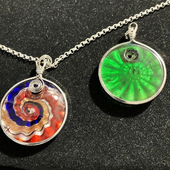 Ocean PendantS (5) + Stainless Steel 29 in Rolo Chain Ocean Wave Lampwork Chain - Picture 14 of 16